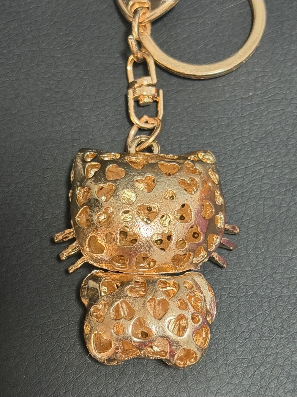 New Rhinestone Gold-tone Red Bow and Shoes Cat Kitty Keychain Charm